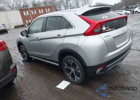 2019 Mitsubishi Eclipse Cross Se z USA, uszkodzony, nr VIN JA4AT5AA7KZ004197